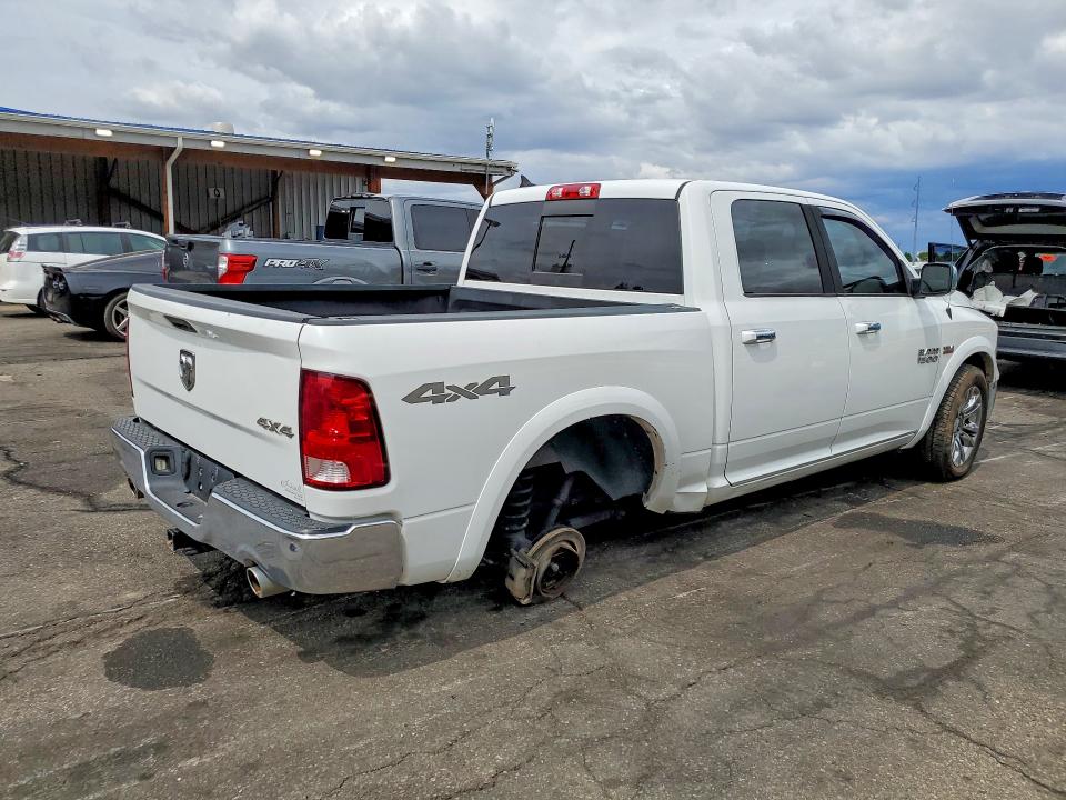 55183016 :رقم المزاد ، 1C6RR7LT2JS111125 vin ، 2018 Ram 1500 Big Horn Crew C مزاد بيع