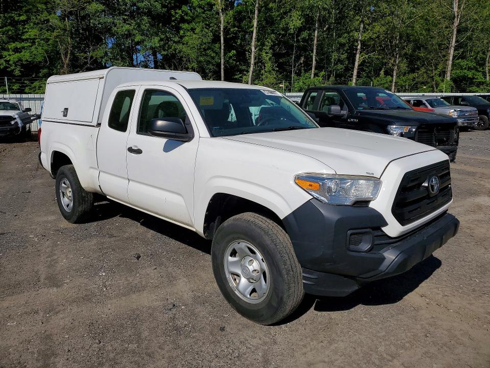 54811726 :رقم المزاد ، 5TFRX5GN3GX067114 vin ، 2016 Toyota Tacoma مزاد بيع