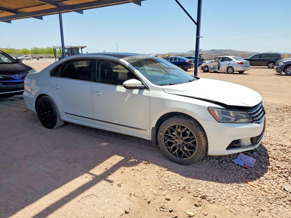2017 Volkswagen Passat მანქანა იყიდება აუქციონზე, vin: 1VWAT7A32HC057045, აუქციონის ნომერი: 55050516