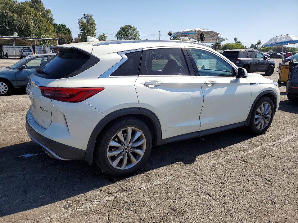 Продажа на аукционе авто 2019 Infiniti Qx50, vin: 3PCAJ5M18KF122787, номер лота: 54301626