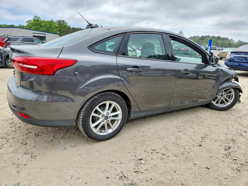 2015 Ford Focus მანქანა იყიდება აუქციონზე, vin: 1FADP3F24FL344919, აუქციონის ნომერი: 54148096
