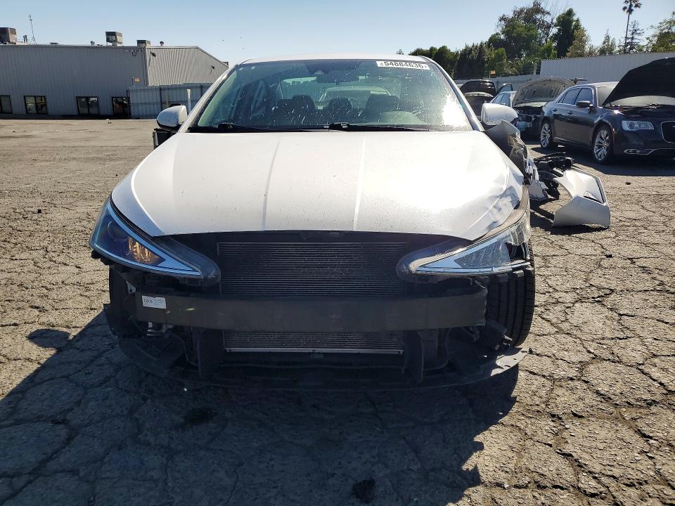 Продажа на аукционе авто 2020 Hyundai Elantra, vin: 5NPD84LF7LH542639, номер лота: 54884636