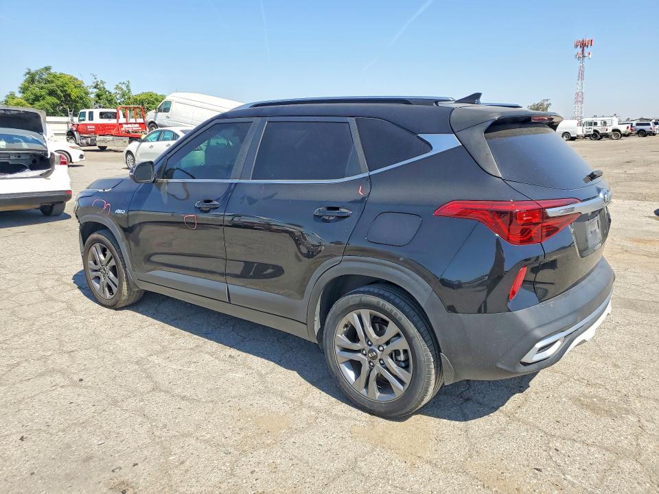 2021 Kia Seltos მანქანა იყიდება აუქციონზე, vin: KNDEUCAA9M7122159, აუქციონის ნომერი: 52905276
