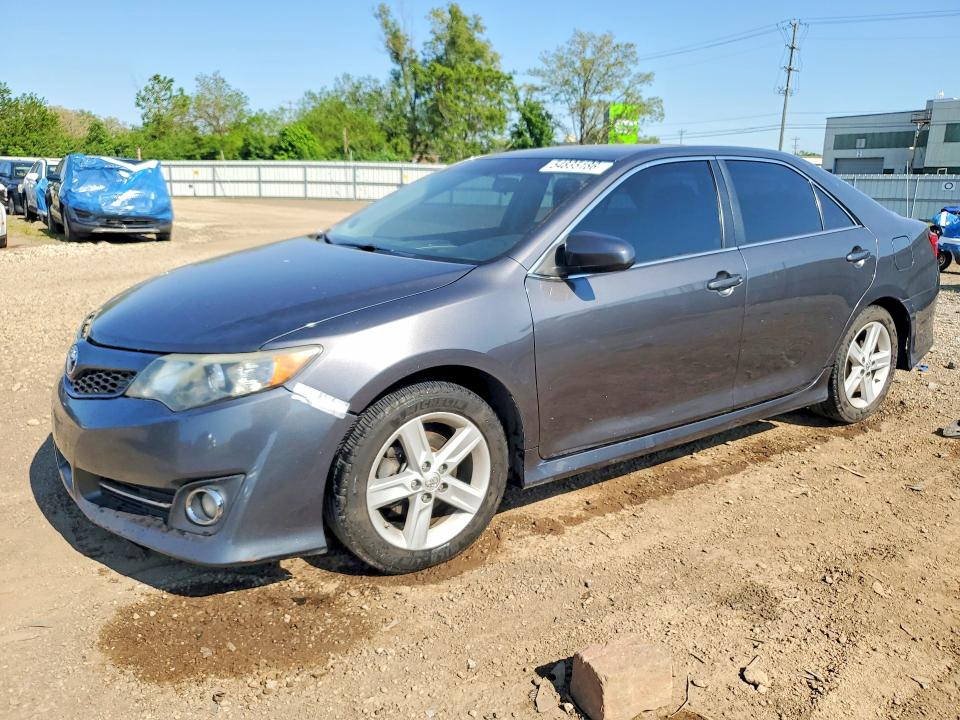 54835186 :رقم المزاد ، 4T1BF1FK2DU243289 vin ، 2013 Toyota Camry مزاد بيع