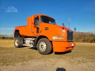 Продажа на аукционе авто 2005 Mack 600, vin: 1M1AK02YX5N001393, номер лота: 52732966
