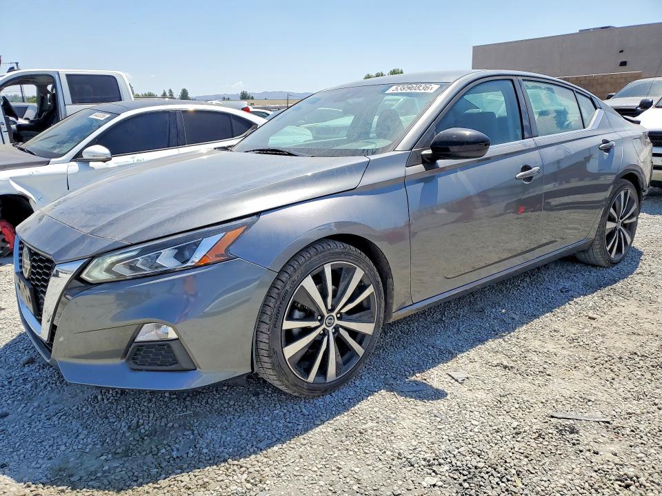 53990836 :رقم المزاد ، 1N4BL4CV4MN420065 vin ، 2021 Nissan Altima مزاد بيع