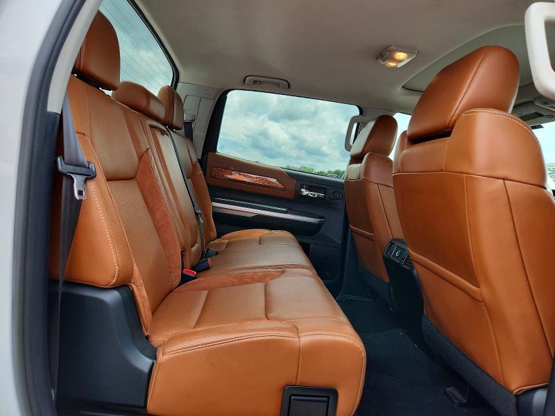 54841866 :رقم المزاد ، 5TFAW5F1XFX486557 vin ، 2015 Toyota Tundra مزاد بيع