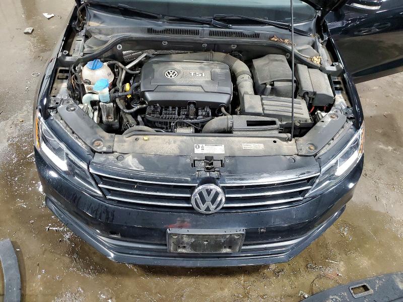 55589186 :رقم المزاد ، 3VWL07AJXGM403369 vin ، 2016 Volkswagen Jetta مزاد بيع