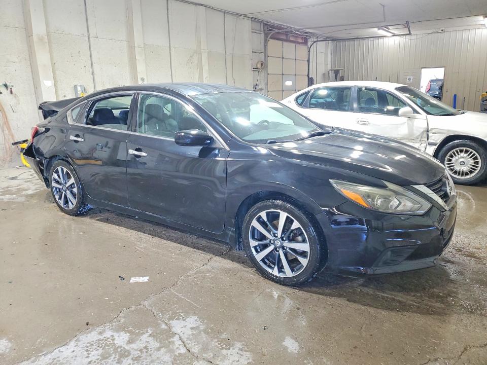 Продажа на аукционе авто 2017 Nissan Altima, vin: 1N4AL3AP0HC272461, номер лота: 53801746