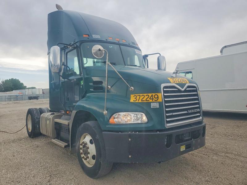 Продаж на аукціоні авто 2018 Mack Semi, vin: 1M1AW01X3JM010580, номер лоту: 52595006