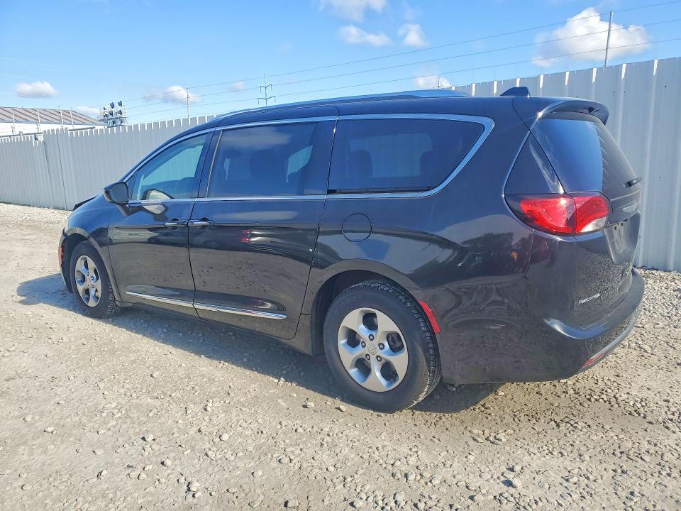 53229626 :رقم المزاد ، 2C4RC1EG4HR817029 vin ، 2017 Chrysler Pacifica مزاد بيع