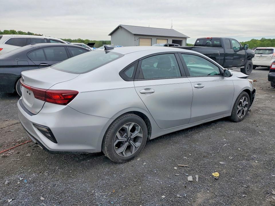 Продаж на аукціоні авто 2021 Kia Forte, vin: 3KPF24AD0ME319196, номер лоту: 52561296