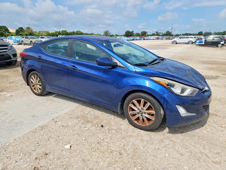 53318656 :رقم المزاد ، 5NPDH4AE8FH583702 vin ، 2015 Hyundai Elantra مزاد بيع