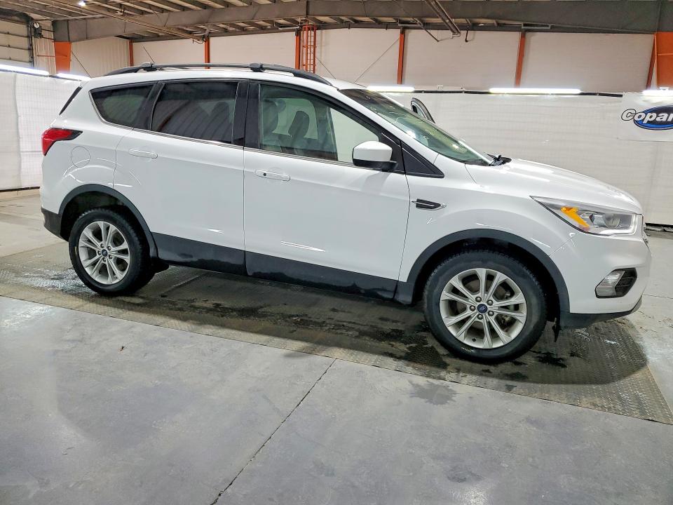 2019 Ford Escape მანქანა იყიდება აუქციონზე, vin: 1FMCU0HD0KUC40956, აუქციონის ნომერი: 53715366