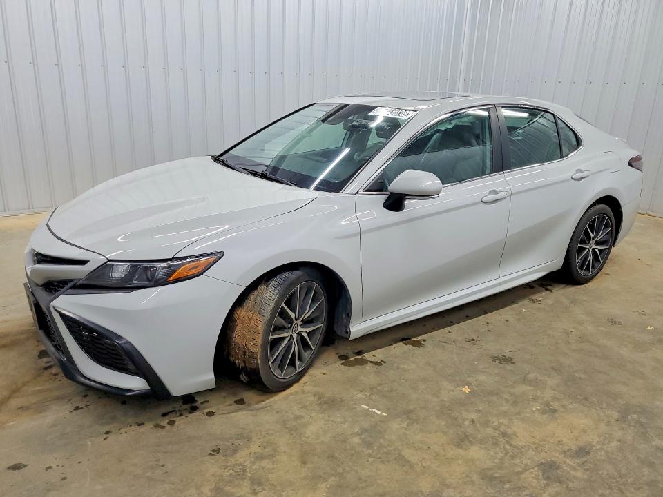 Продаж на аукціоні авто 2022 Toyota Camry, vin: 4T1T11AK0NU042938, номер лоту: 54713036
