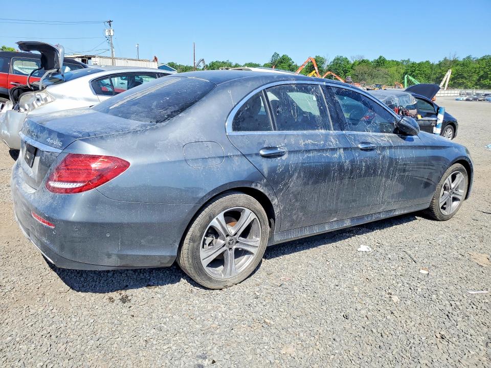 52694636 :رقم المزاد ، WDDZF8EB6LA709308 vin ، 2020 Mercedes-benz E مزاد بيع