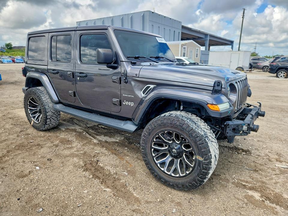 55556476 :رقم المزاد ، 1C4HJXEG1JW249873 vin ، 2018 Jeep Wrangler Unlimited مزاد بيع