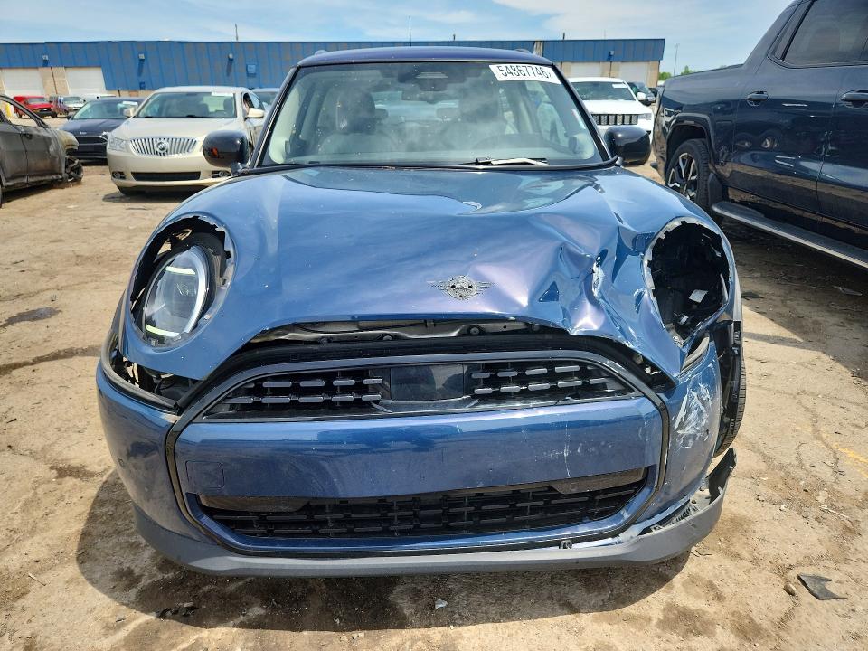 Продаж на аукціоні авто 2025 Mini Cooper, vin: WMW13GD02S2W48619, номер лоту: 54867746