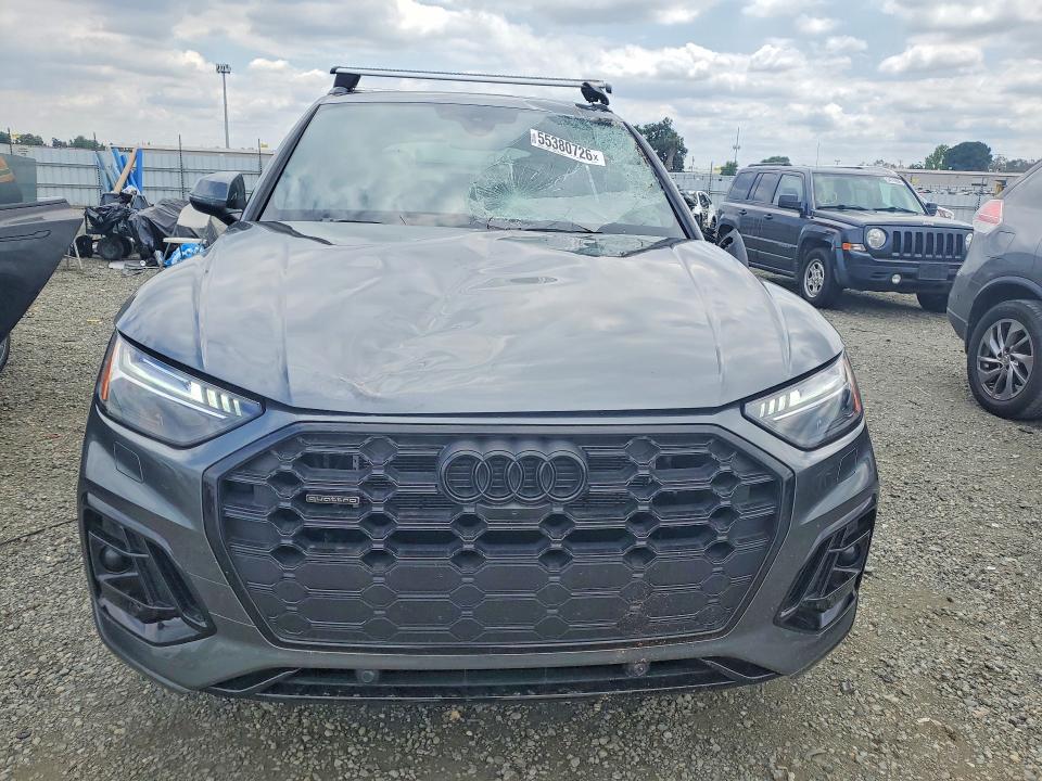 55380726 :رقم المزاد ، WA1F2AFY7R2105444 vin ، 2024 Audi Q5 E مزاد بيع
