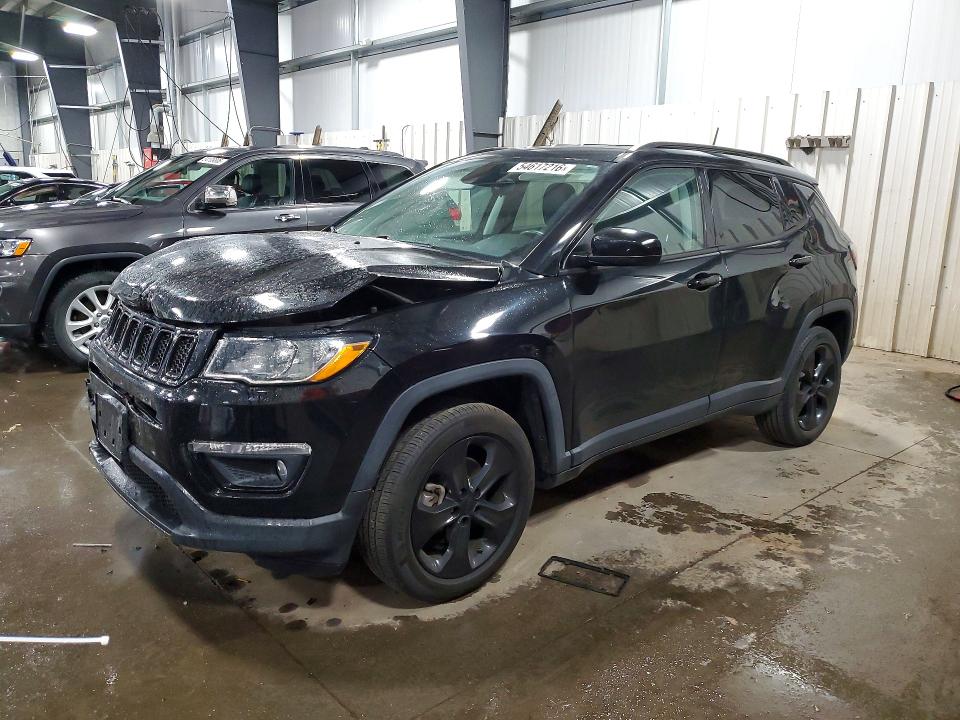 2018 Jeep Compass მანქანა იყიდება აუქციონზე, vin: 3C4NJDBB0JT304085, აუქციონის ნომერი: 54617216