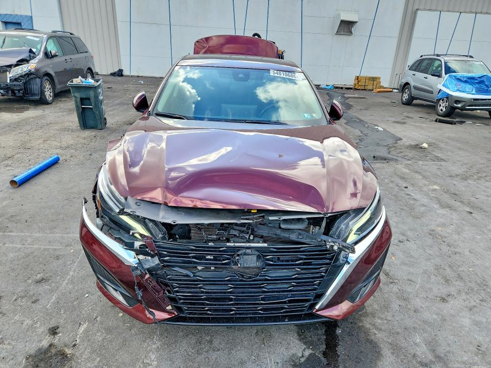 54010686 :رقم المزاد ، 1N4BL4DW5RN315002 vin ، 2024 Nissan Altima مزاد بيع