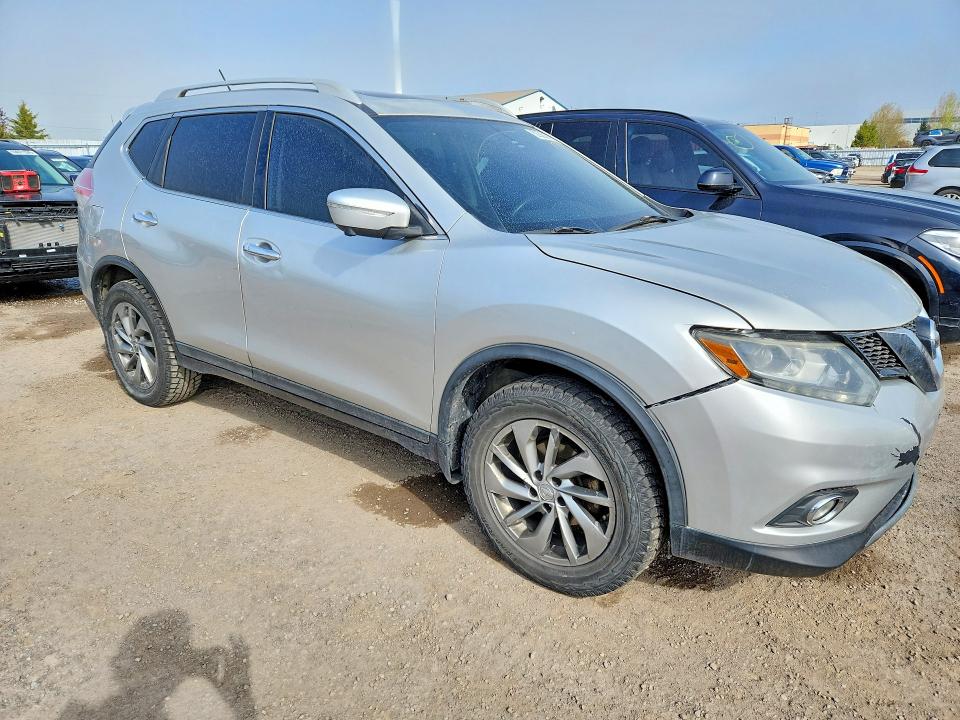 2015 Nissan Rogue მანქანა იყიდება აუქციონზე, vin: 5N1AT2MV4FC819738, აუქციონის ნომერი: 52562666