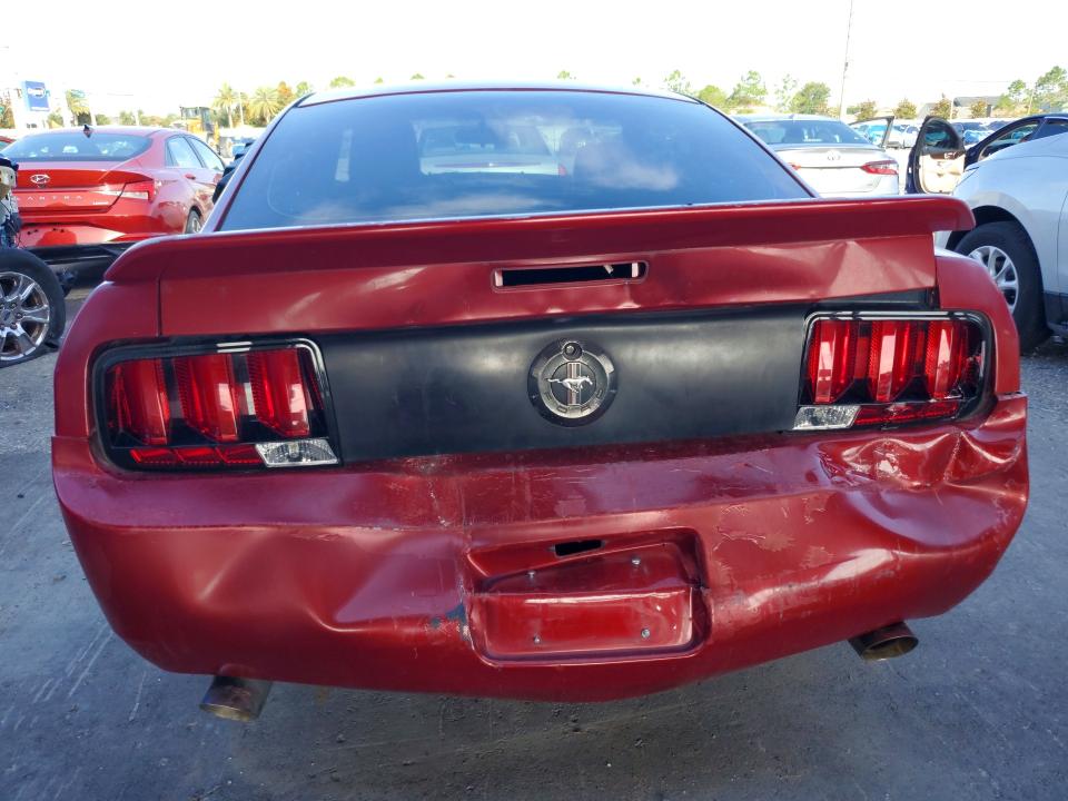 2008 Ford Mustang მანქანა იყიდება აუქციონზე, vin: 1ZVHT80N585106296, აუქციონის ნომერი: 54946906