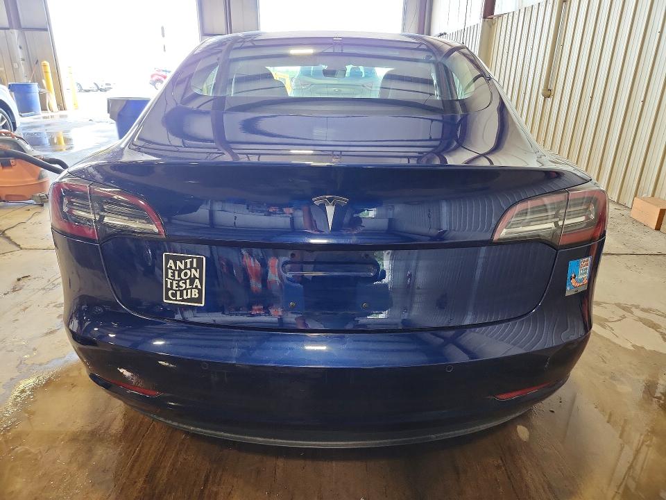 55155356 :رقم المزاد ، 5YJ3E1EA0JF124780 vin ، 2018 Tesla Model 3 مزاد بيع