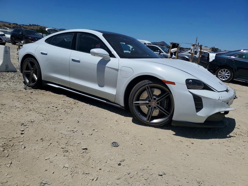 53996386 :رقم المزاد ، WP0AB2Y19LSA51600 vin ، 2020 Porsche Taycan مزاد بيع
