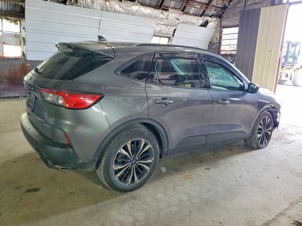 Продаж на аукціоні авто 2022 Ford Escape, vin: 1FMCU9G6XNUB65260, номер лоту: 52871046