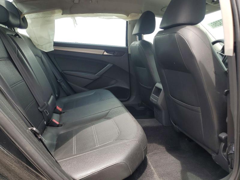 2014 Volkswagen Passat მანქანა იყიდება აუქციონზე, vin: 1VWAT7A31EC063589, აუქციონის ნომერი: 54453286