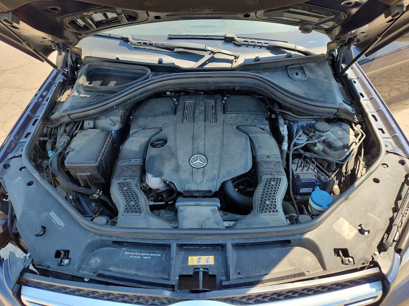 53636896 :رقم المزاد ، 4JGDF6EE8HA926283 vin ، 2017 Mercedes-benz Gls مزاد بيع