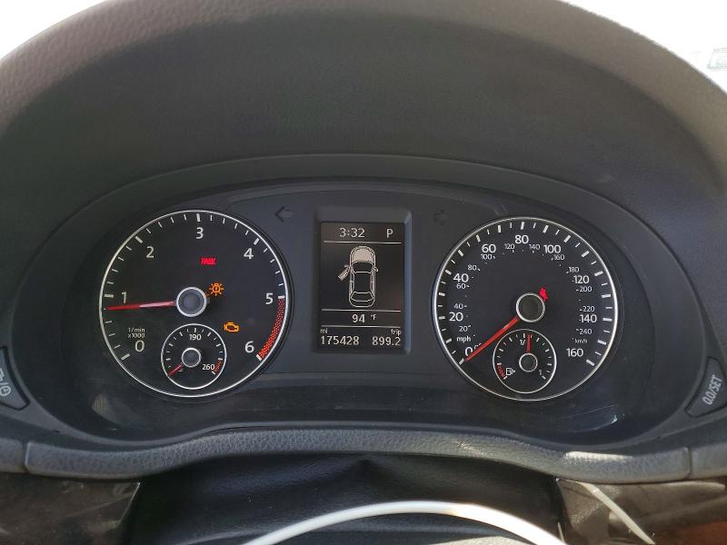 53061076 :رقم المزاد ، 1VWCN7A39EC075430 vin ، 2014 Volkswagen Passat مزاد بيع