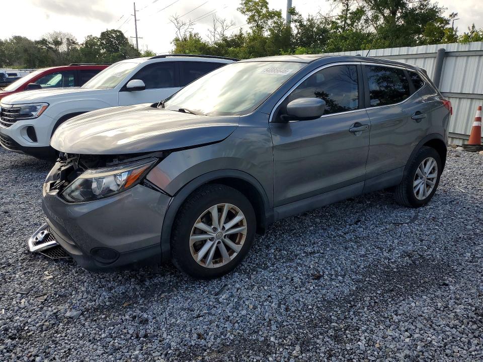 2017 Nissan Rogue Sport მანქანა იყიდება აუქციონზე, vin: JN1BJ1CP9HW011272, აუქციონის ნომერი: 54885646