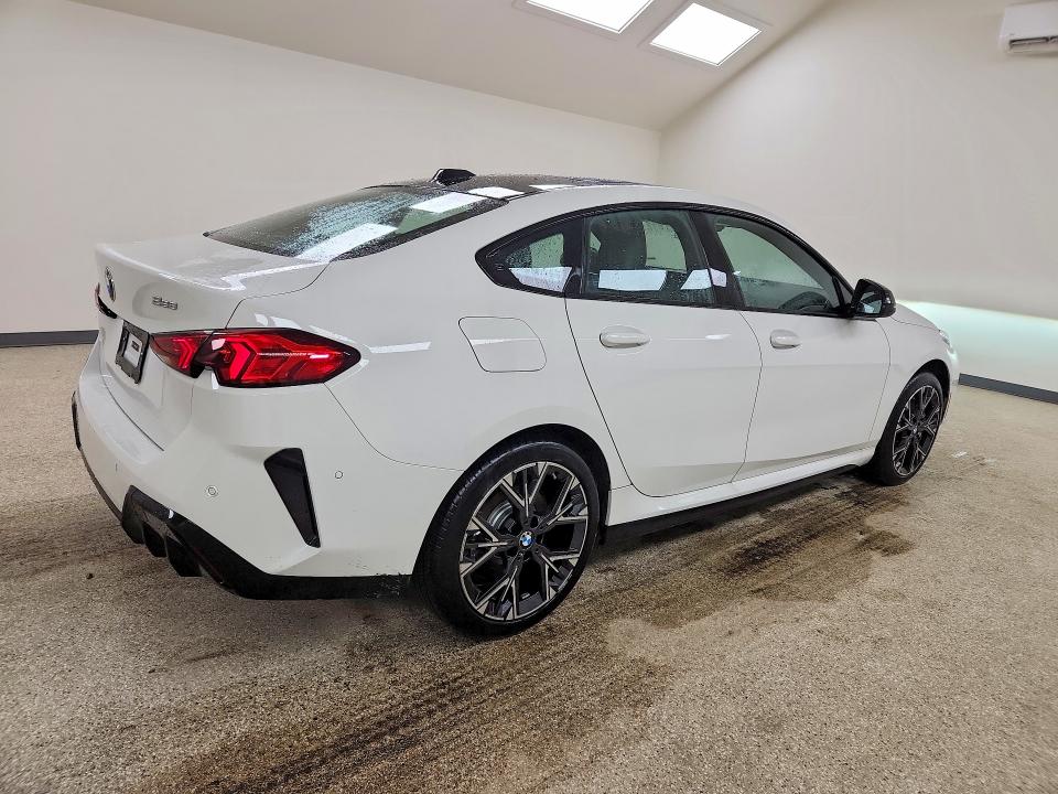 2026 Bmw 228 მანქანა იყიდება აუქციონზე, vin: WBA83GG00T7U83667, აუქციონის ნომერი: 52761646