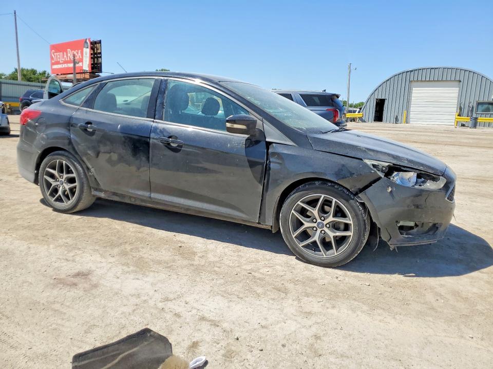 52970246 :رقم المزاد ، 1FADP3F22GL379427 vin ، 2016 Ford Focus مزاد بيع