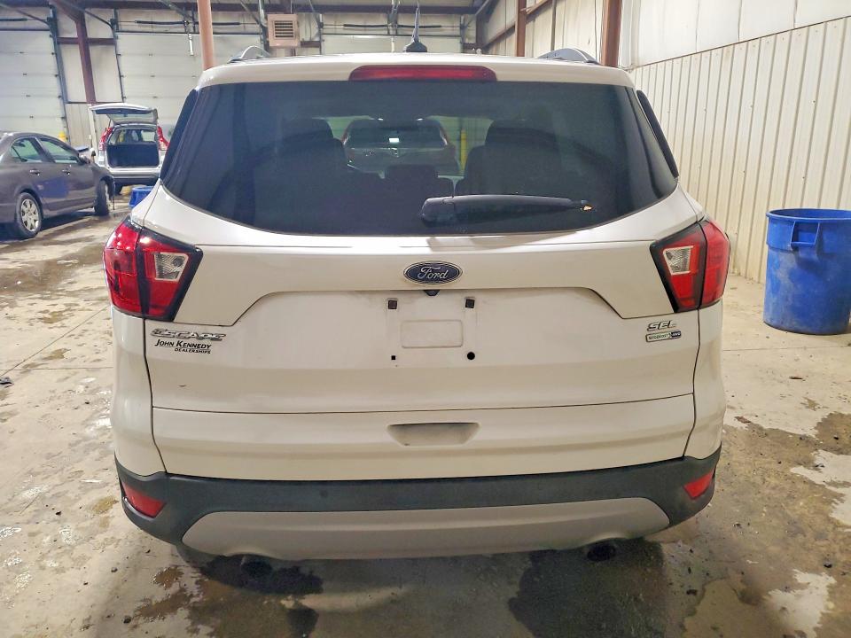 54767756 :رقم المزاد ، 1FMCU9HD8KUA28794 vin ، 2019 Ford Escape مزاد بيع