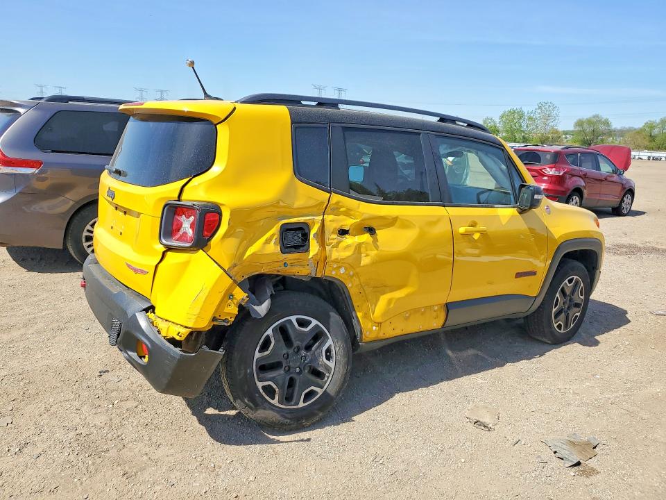 Продажа на аукционе авто 2015 Jeep Renegade, vin: ZACCJBCT0FPB75174, номер лота: 53385786