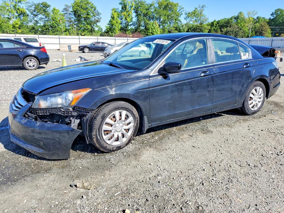 Auction sale of the 2011 Honda Accord, vin: 1HGCP2F33BA081354, lot number: 52520676