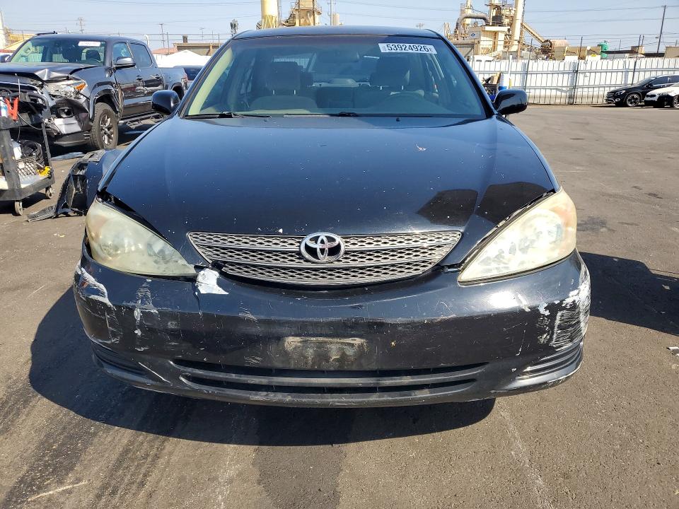 2002 Toyota Camry მანქანა იყიდება აუქციონზე, vin: 4T1BF32K52U034451, აუქციონის ნომერი: 53924926