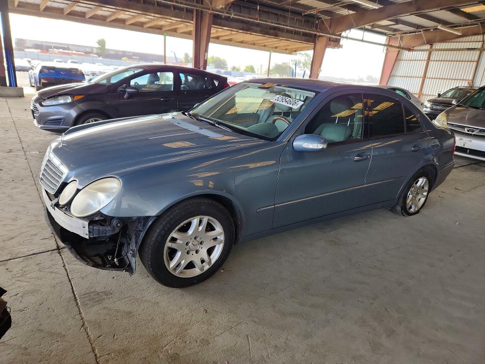 52954606 :رقم المزاد ، WDBUF56J96A791515 vin ، 2006 Mercedes-benz E مزاد بيع