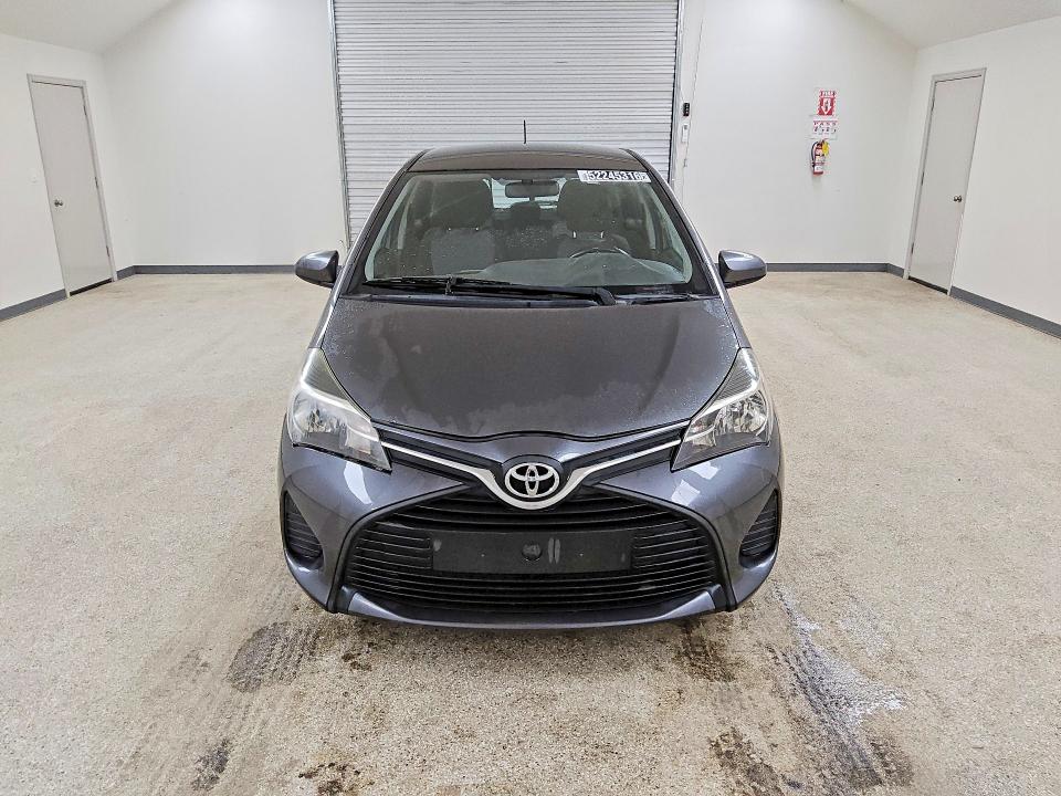 52245316 :رقم المزاد ، VNKKTUD35FA042301 vin ، 2015 Toyota Yaris مزاد بيع
