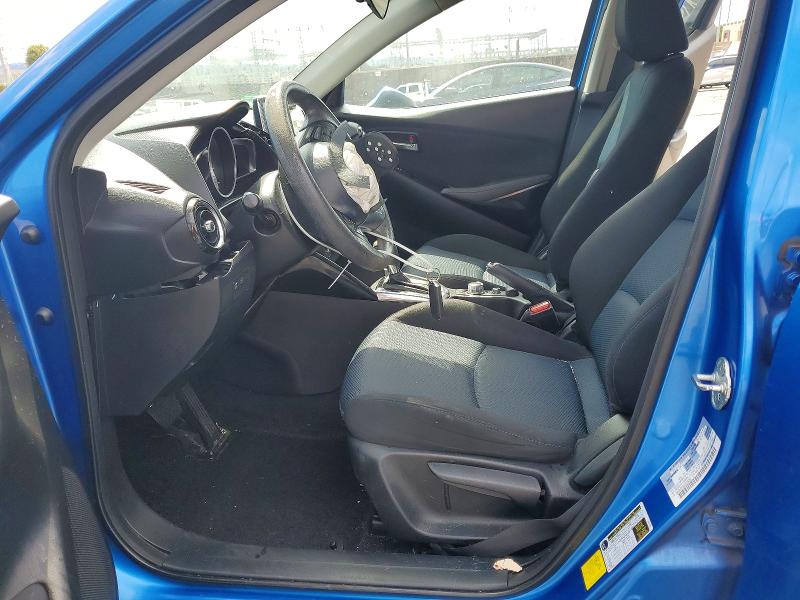 52246696 :رقم المزاد ، 3MYDLBYV8JY318042 vin ، 2018 Toyota Yaris Ia مزاد بيع