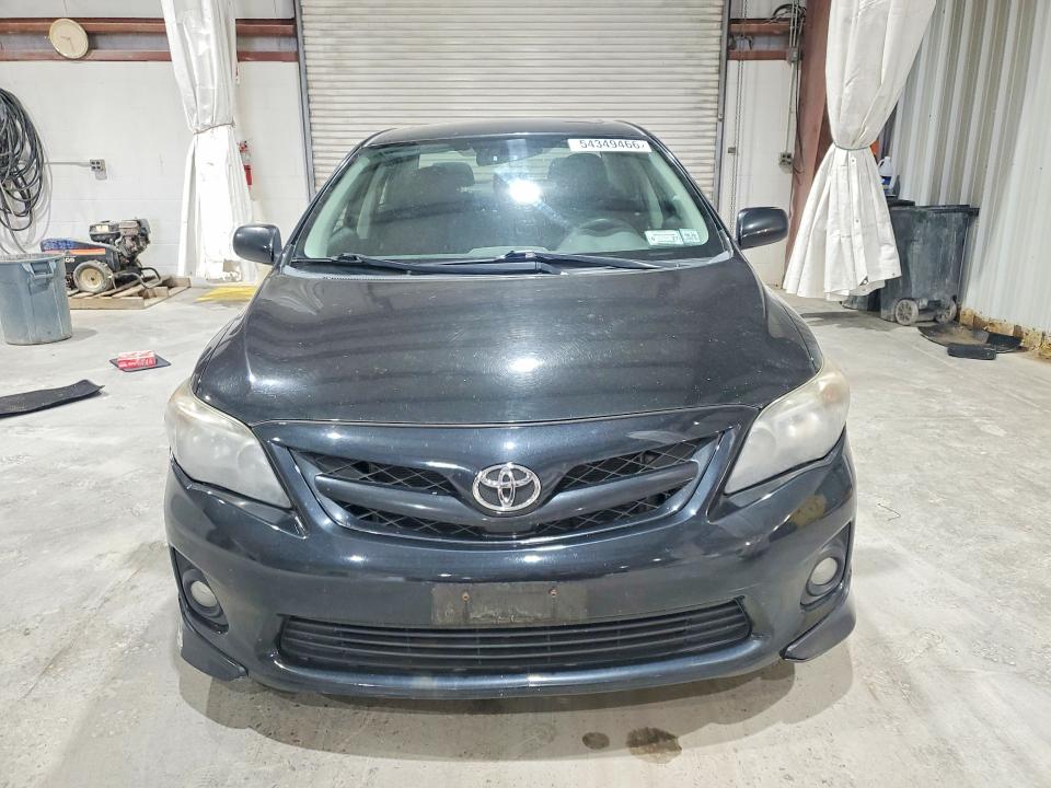 54349466 :رقم المزاد ، 2T1BU4EE6BC695201 vin ، 2011 Toyota Corolla مزاد بيع