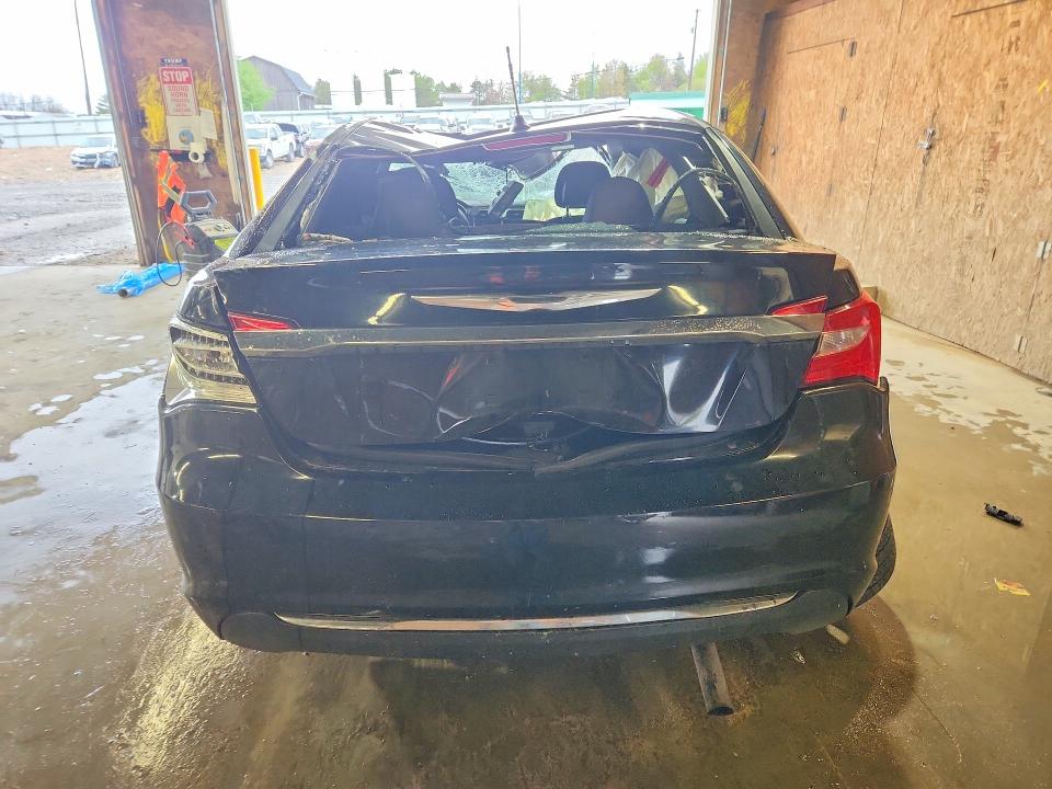 Продажа на аукционе авто 2013 Chrysler 200, vin: 1C3CCBBB2DN574949, номер лота: 52221706