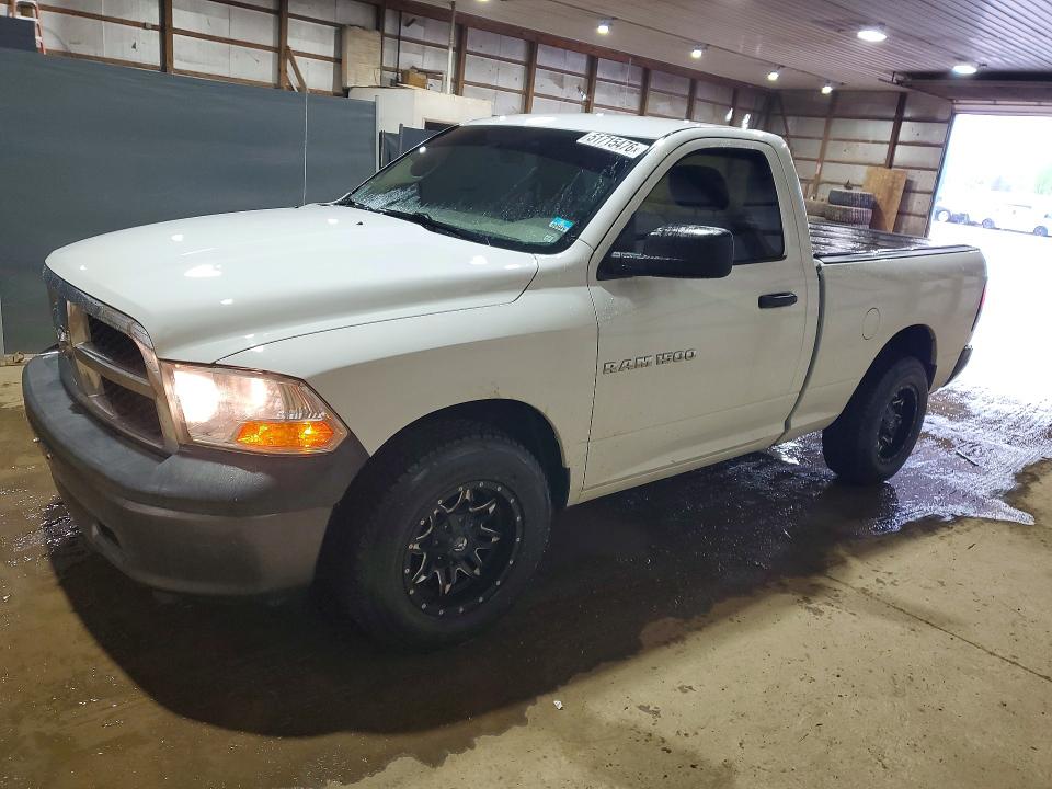 51715476 :رقم المزاد ، 3D7JB1EK3BG615340 vin ، 2011 Dodge Ram 1500 مزاد بيع