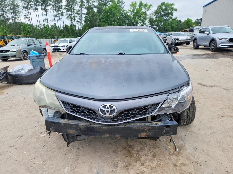 51813256 :رقم المزاد ، 4T1BF1FK4CU065464 vin ، 2012 Toyota Camry مزاد بيع