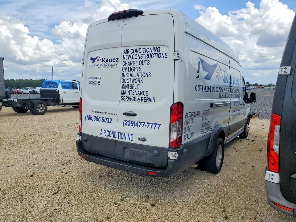 Продажа на аукционе авто 2020 Ford Transit, vin: 1FTRS4X86LKB26165, номер лота: 53791236