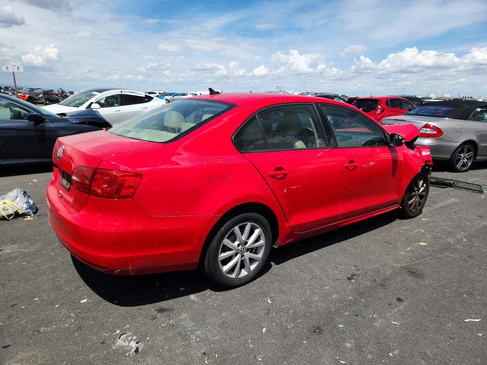 2011 Volkswagen Jetta მანქანა იყიდება აუქციონზე, vin: 3VWDZ7AJ2BM345129, აუქციონის ნომერი: 55201256
