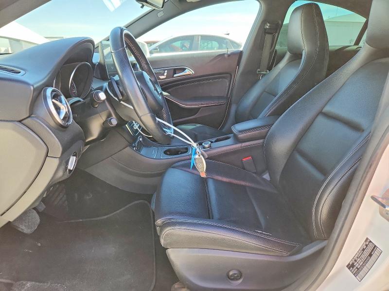 52559506 :رقم المزاد ، WDDSJ4EB2JN696930 vin ، 2018 Mercedes-benz Cla مزاد بيع